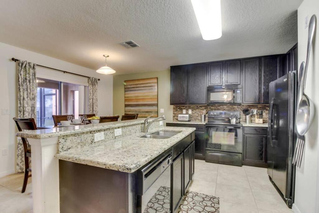 4 Bedroom Quiet Pool Home Kissimmee Buitenkant foto