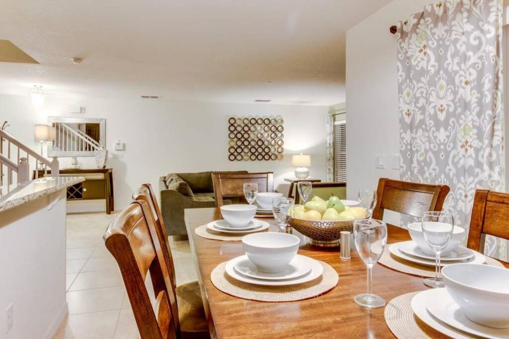 4 Bedroom Quiet Pool Home Kissimmee Buitenkant foto